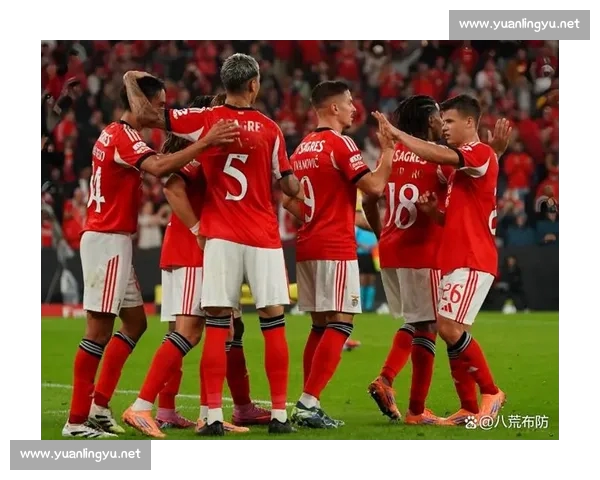 欧冠最新赛果:豪门纷争激烈上演 决赛席位争夺战愈加白热化 欧冠最新赛果:豪门纷争激烈上演 决赛席位争夺战愈加白热化